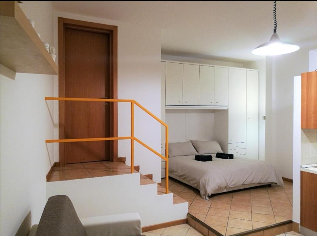 Farolfi Apartments Carracci Bologna Ngoại thất bức ảnh