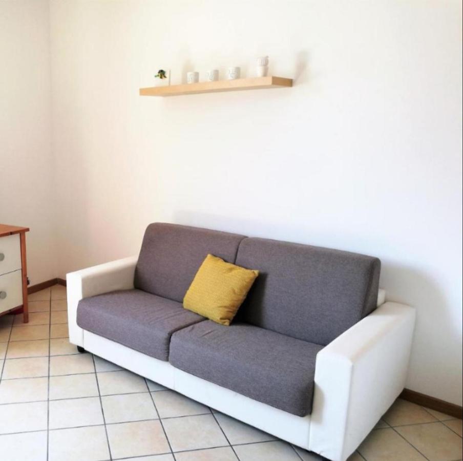 Farolfi Apartments Carracci Bologna Ngoại thất bức ảnh